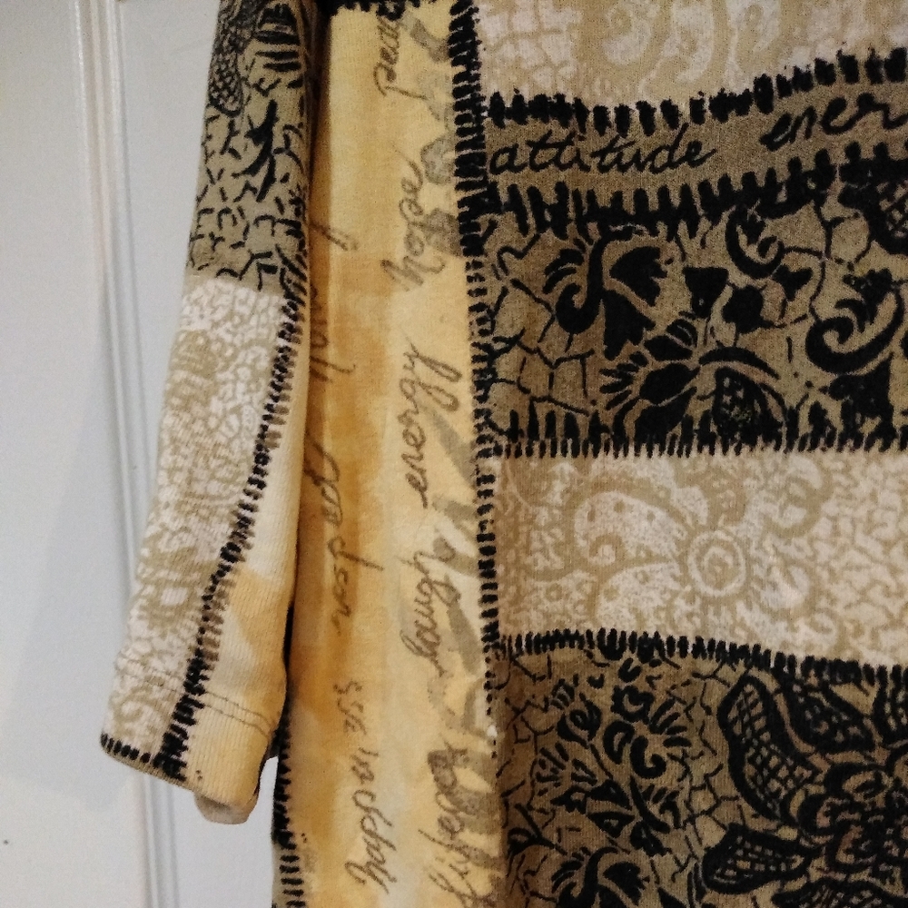 Chico's Chicos Vee V Neck Top 3/4:Sleeves Size 3 - Picture 5 of 12
